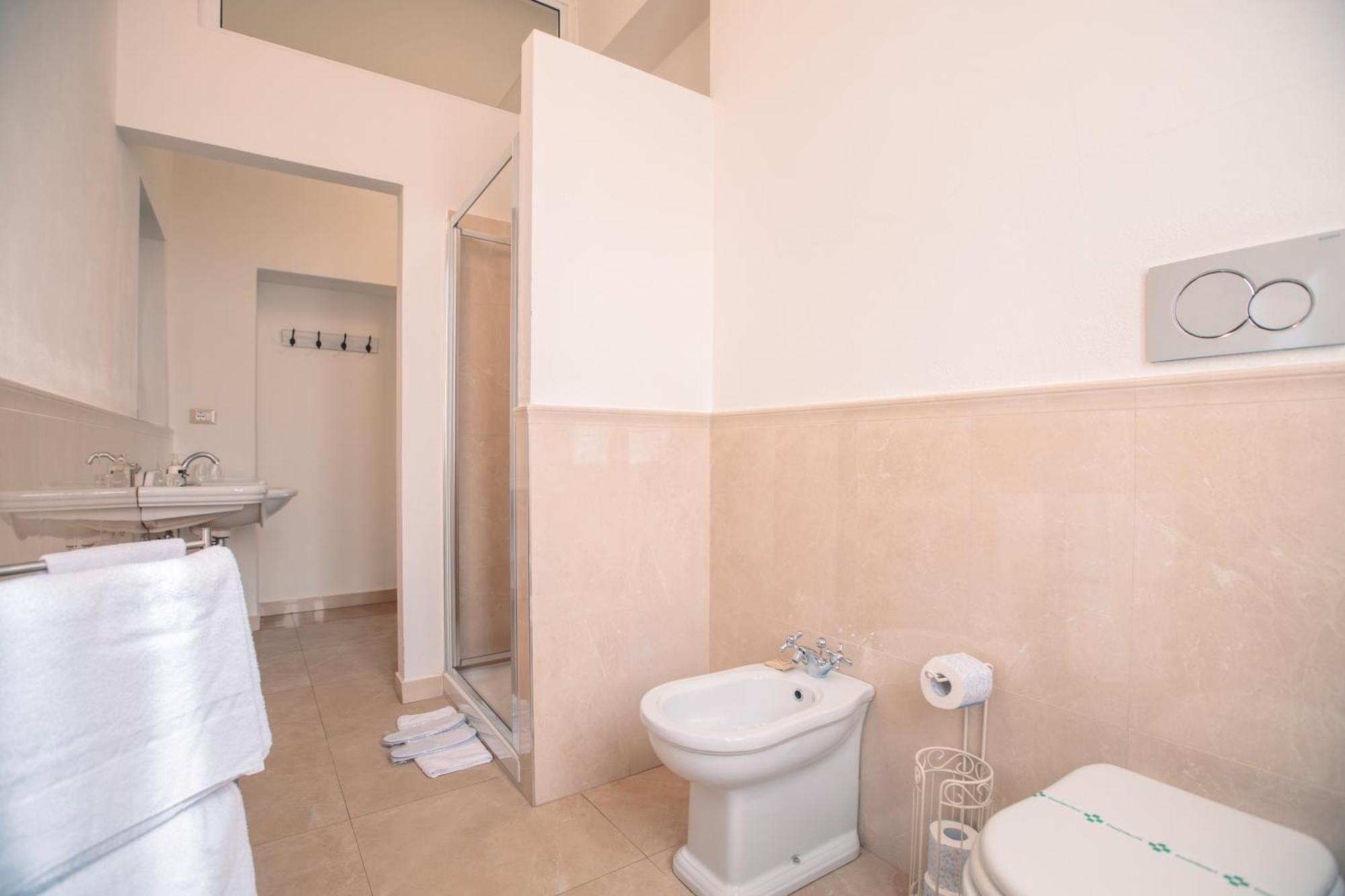 Villa Mimosa Au Lac - Estella Hotels Italia Toscolano-Maderno Exterior foto